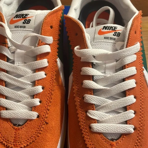 Nike BRSB Deep Orange/ White -Pine Green - Picture 2 of 6